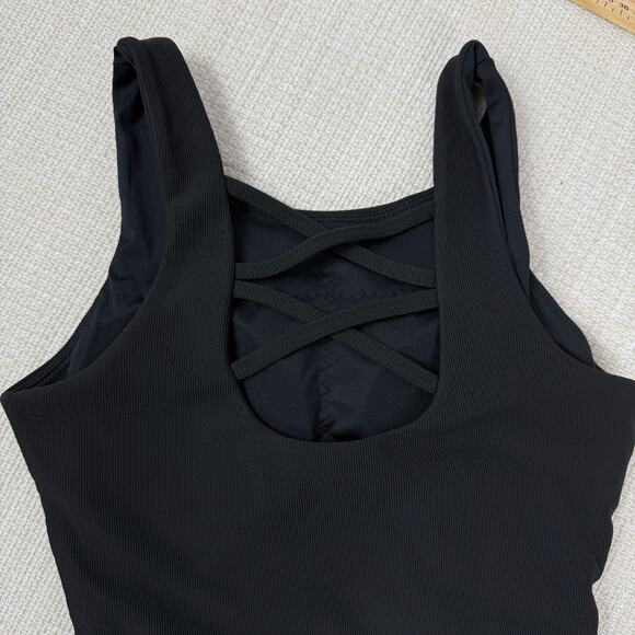 Move‎ Theology Cropped Activewear Black Tank Size XS - Picture 3 of 4